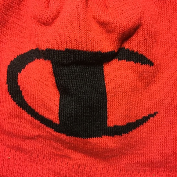 Champion Beanie Hat Red Black - Picture 3 of 5